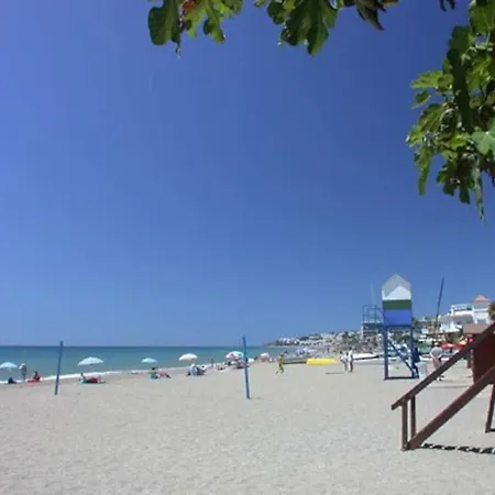 Your Gem By The Sea - 2 Bedroom House Sitio de Calahonda