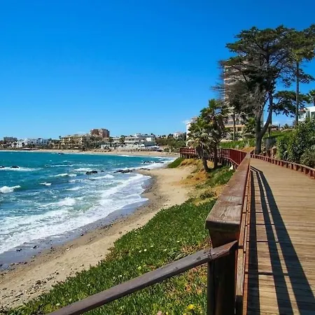 펜션 Your Gem By The Sea - 2 Bedroom House *