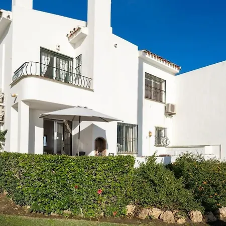 Your Gem By The Sea - 2 Bedroom House *